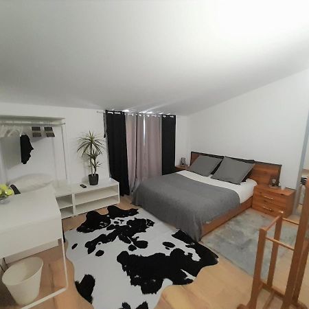 Vasco Da Gama Apartamento T2 Com Terraco Praia Da Barra กาฟันญา ดา นาซาเร ภายนอก รูปภาพ